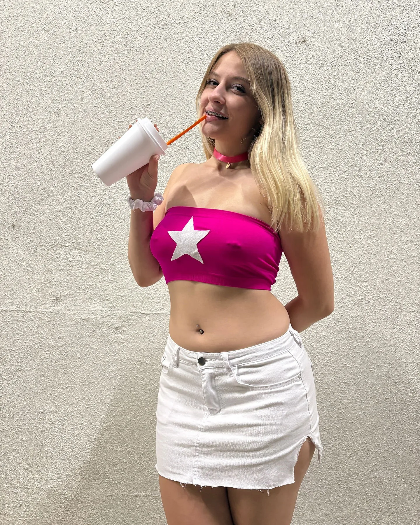 Curvaceousredhed - Escort Dronfield